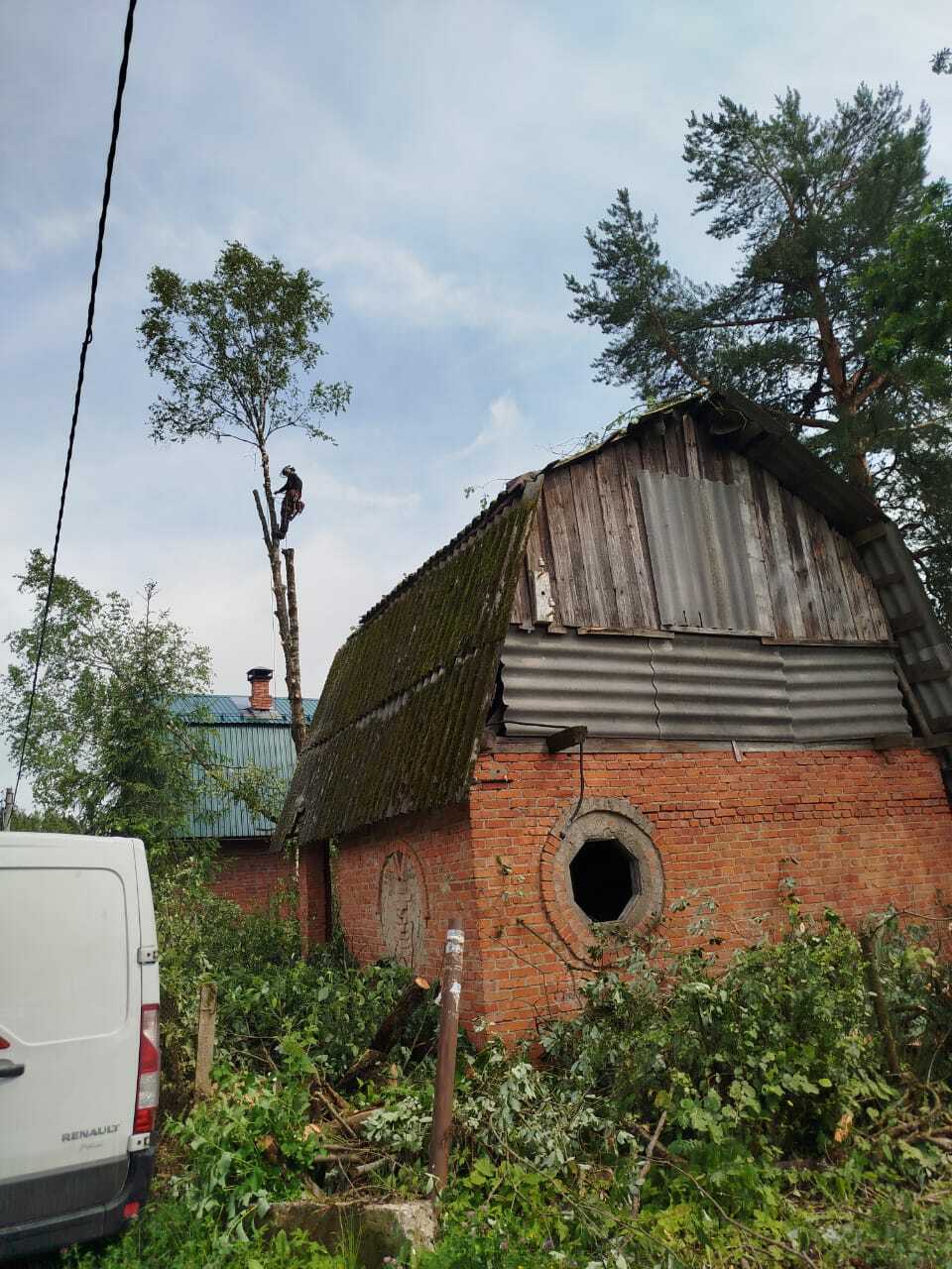 снос дома из кирпича